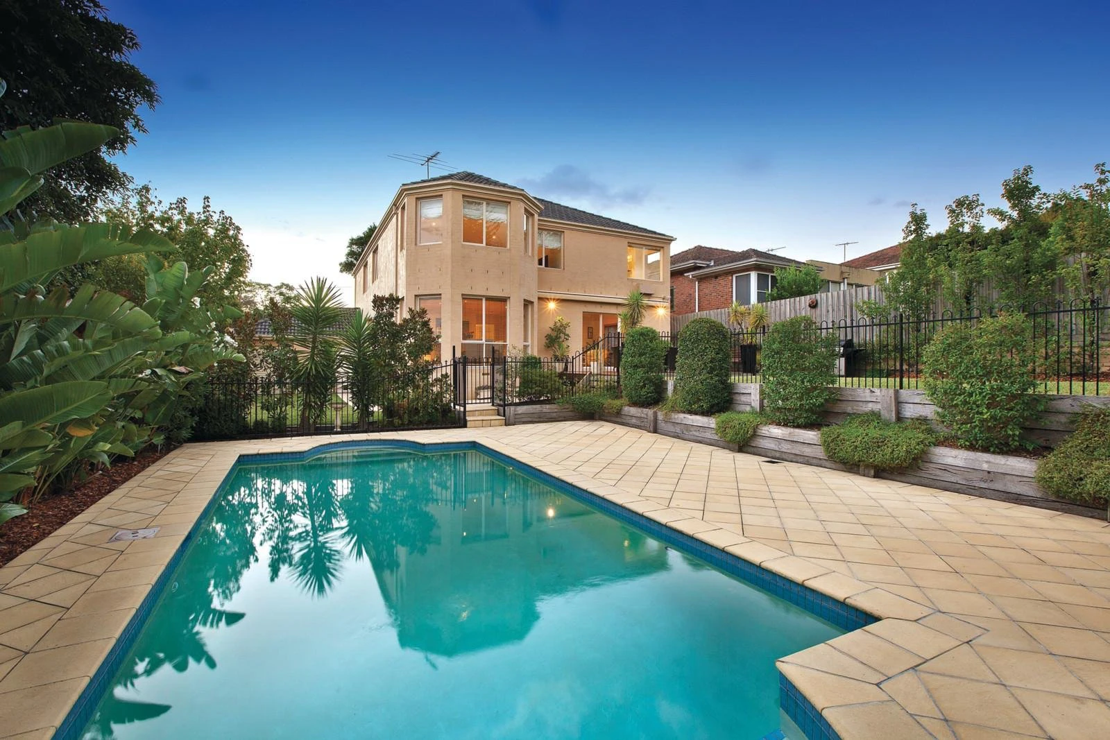 9 Seaton Street, Glen Iris, VIC