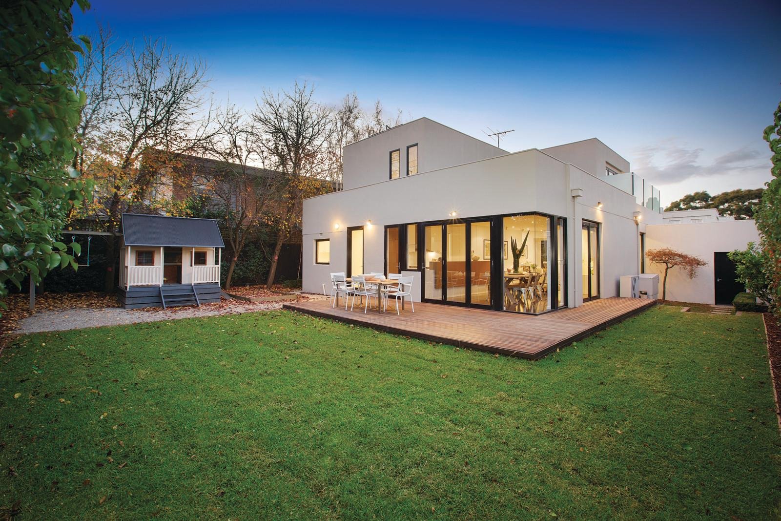 6 Lawnhill Road, Malvern - Thumbnail 2
