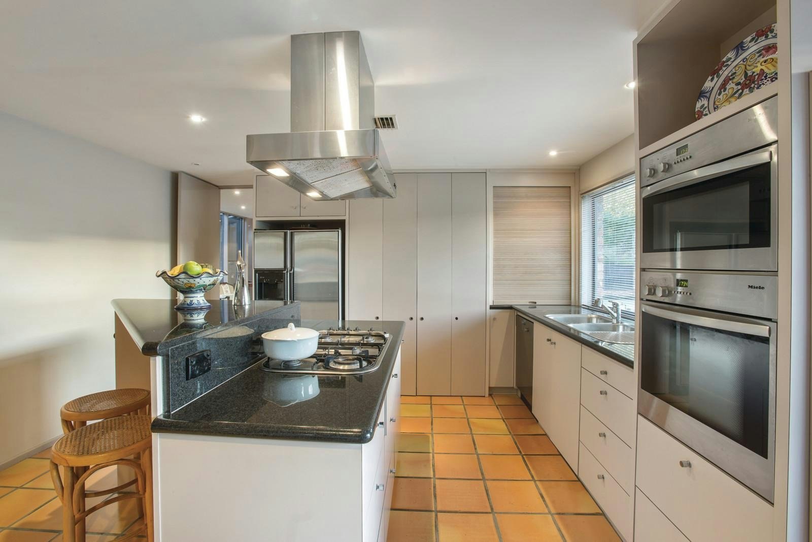 5 Clyde Street, Glen Iris, VIC