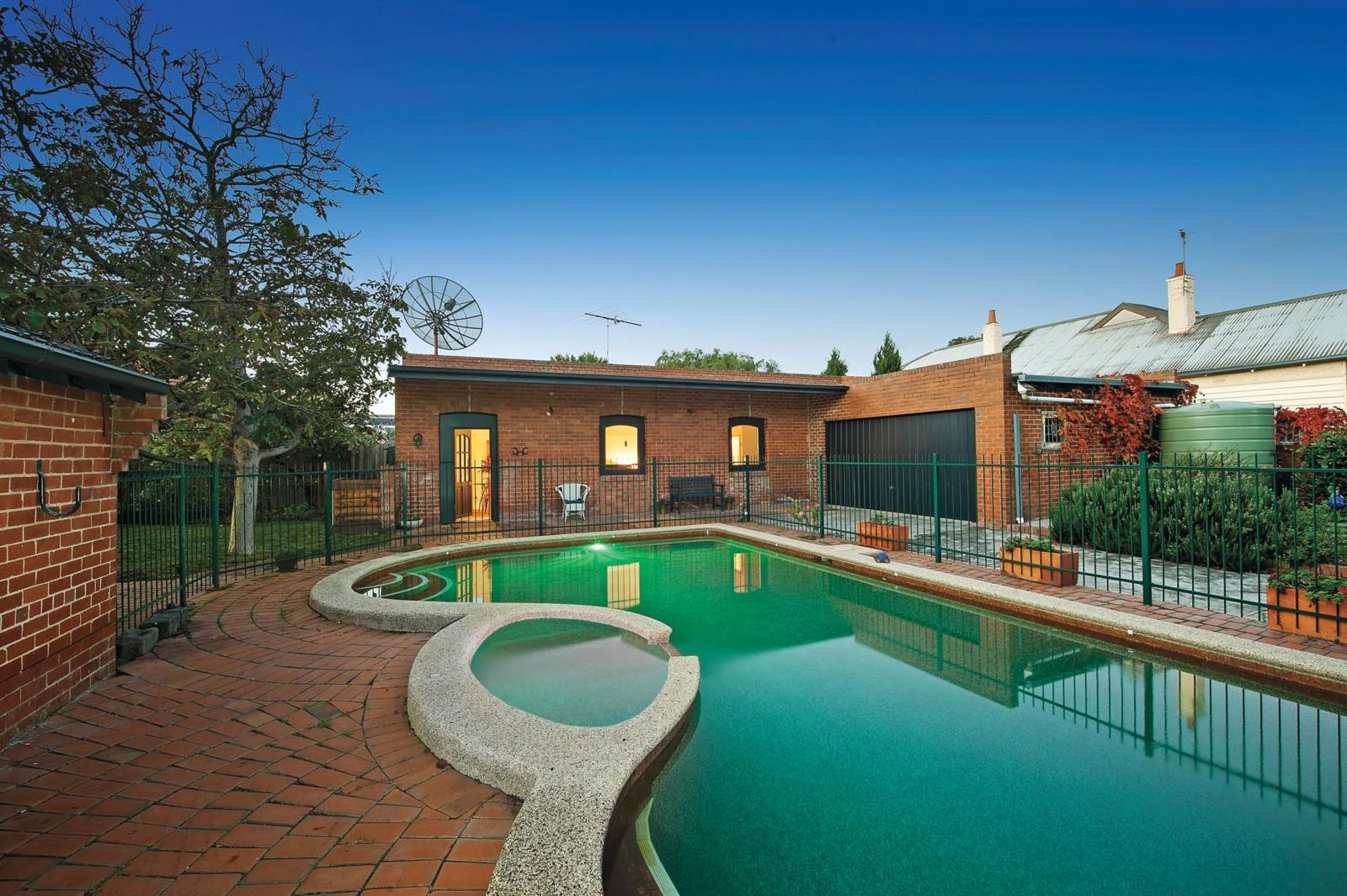 50 Queens Avenue, Caulfield East, VIC