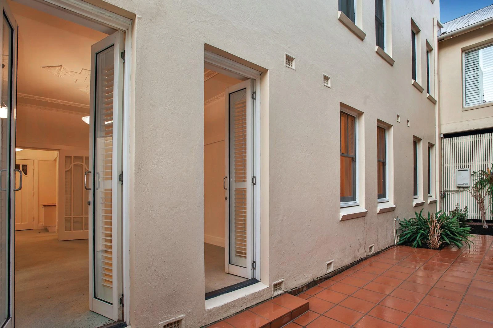 2/4 Lascelles Avenue, Toorak, VIC