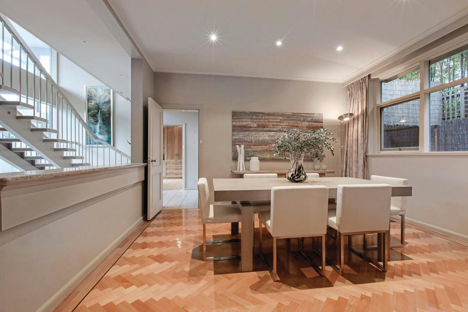 4 Woorigoleen Road, Toorak, VIC