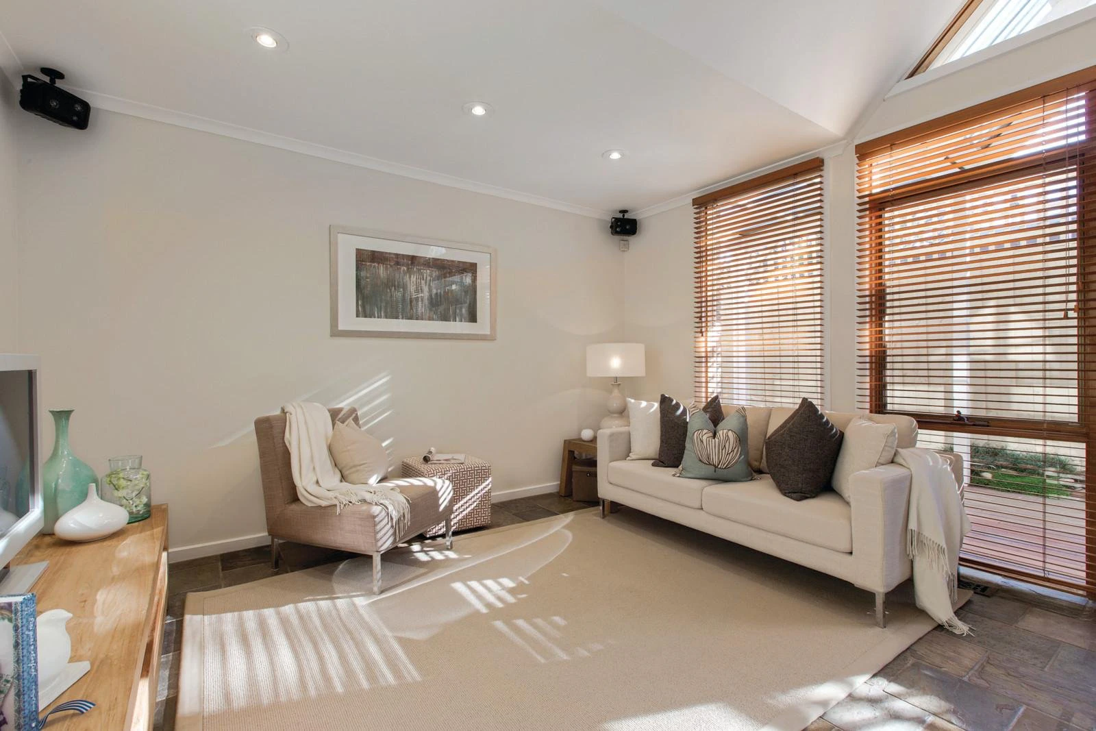 2 Haynes Crescent, Glen Iris, VIC
