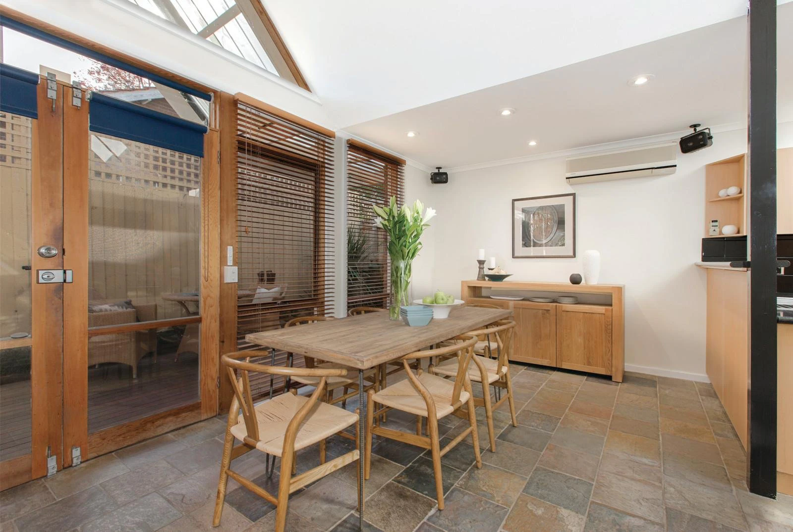 2 Haynes Crescent, Glen Iris, VIC