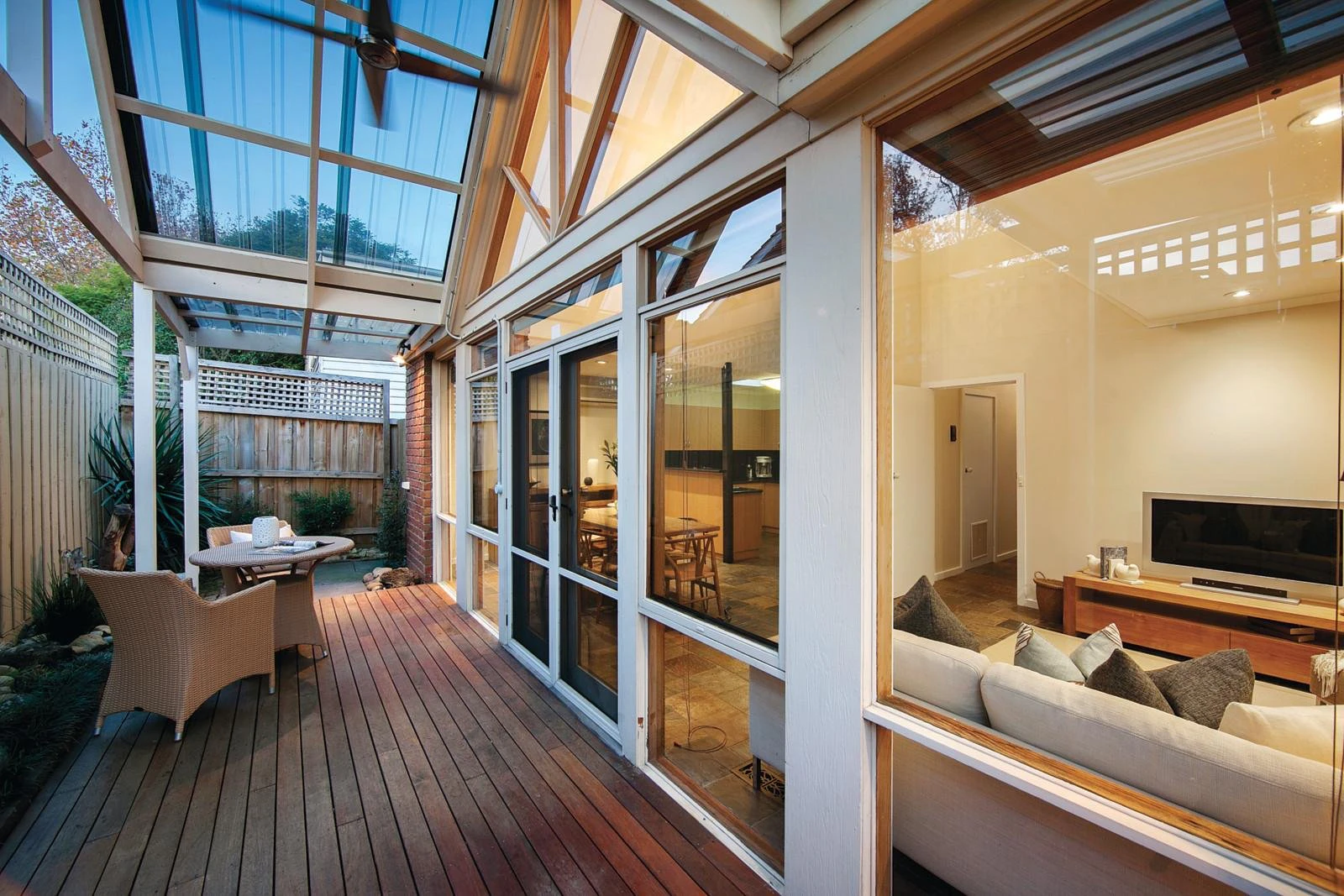 2 Haynes Crescent, Glen Iris, VIC