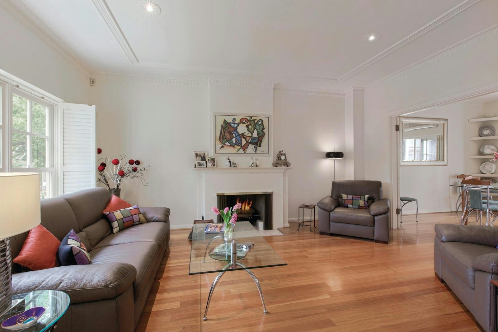 2C Verdant Avenue, Toorak, VIC