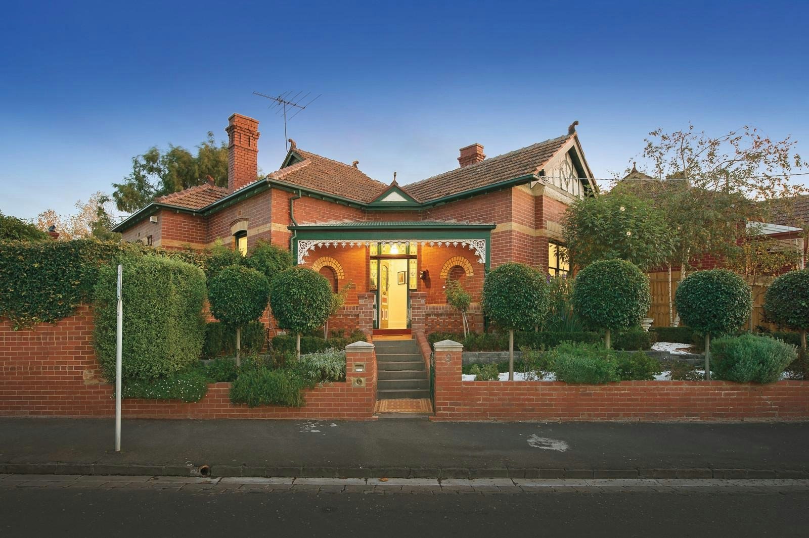 9 Osment Street, Armadale, VIC