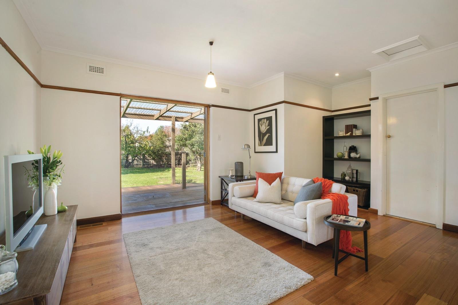 7 Gloucester Road, Ashburton - Thumbnail 4