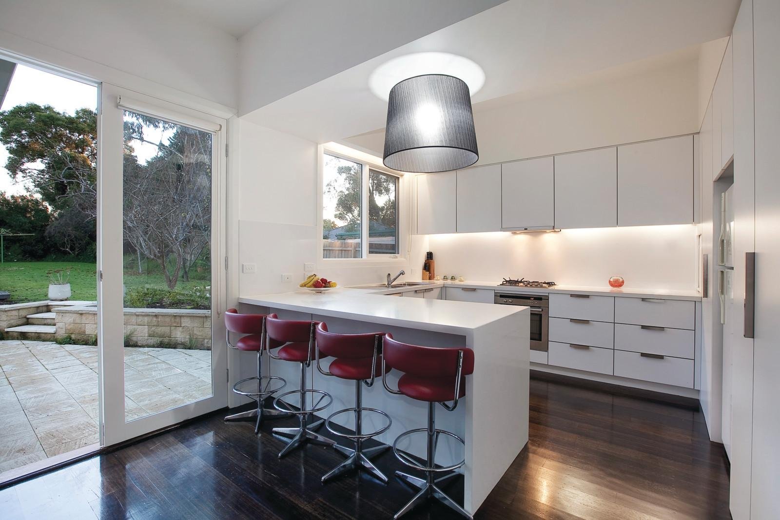 64 Albion Road, Ashburton - Thumbnail 2