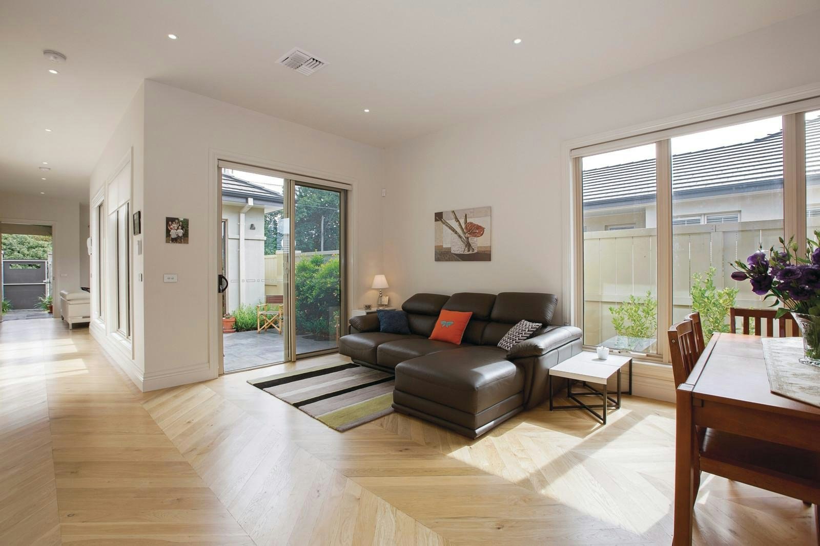 2/64 Burke Road, Malvern East, VIC