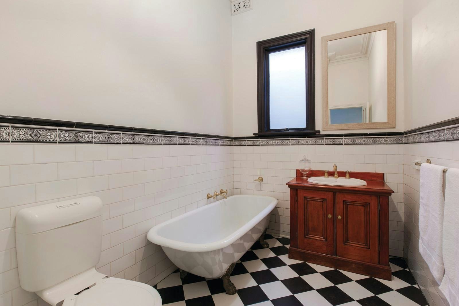 44 Stuart Street, Armadale, VIC