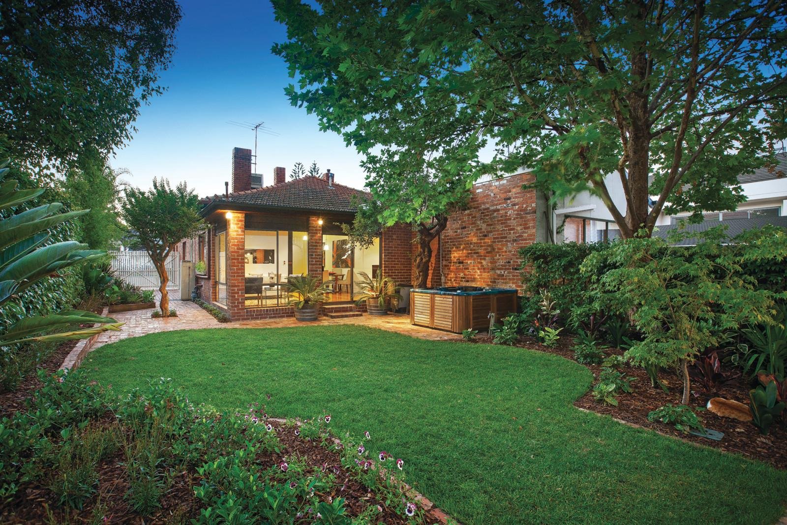 30 Shaftesbury Avenue, Malvern - Thumbnail 2