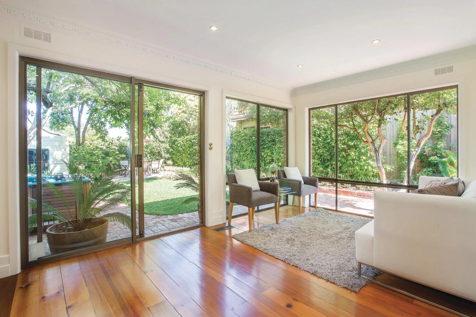 30 Shaftesbury Avenue, Malvern, VIC