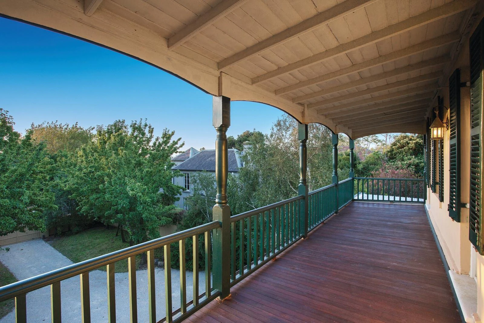31 Hampden Road, Armadale, VIC