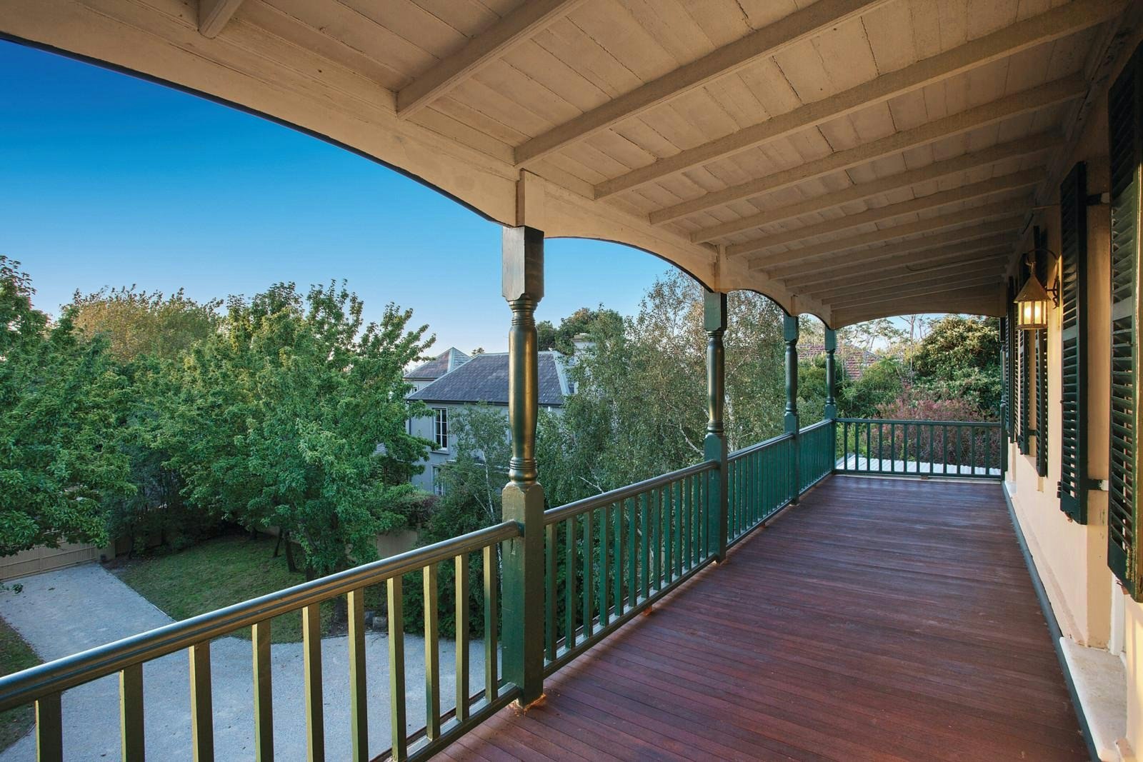 31 Hampden Road, Armadale, VIC