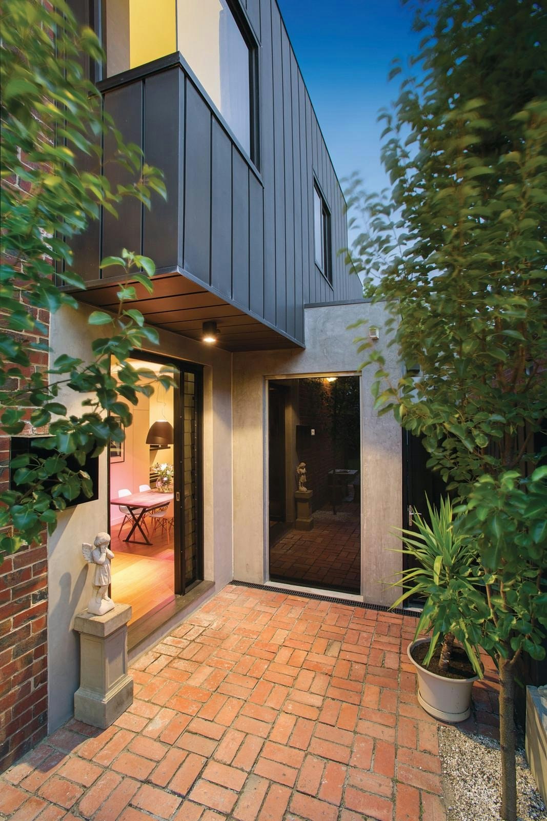 14 Balmerino Avenue, Toorak, VIC