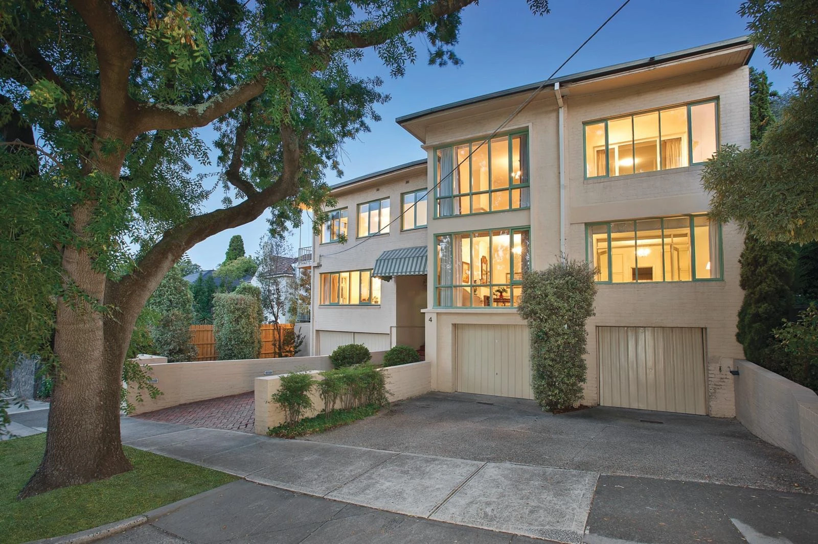4 Yarradale Road, Toorak, VIC