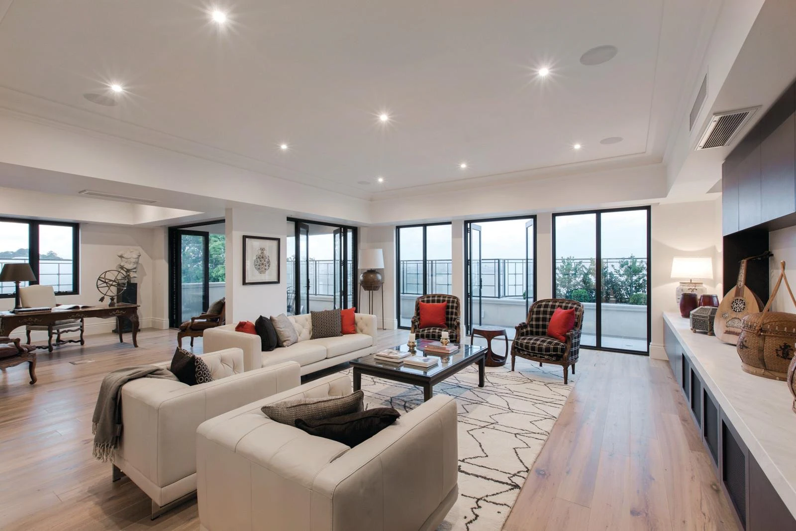 3 Douglas Street, Toorak, VIC