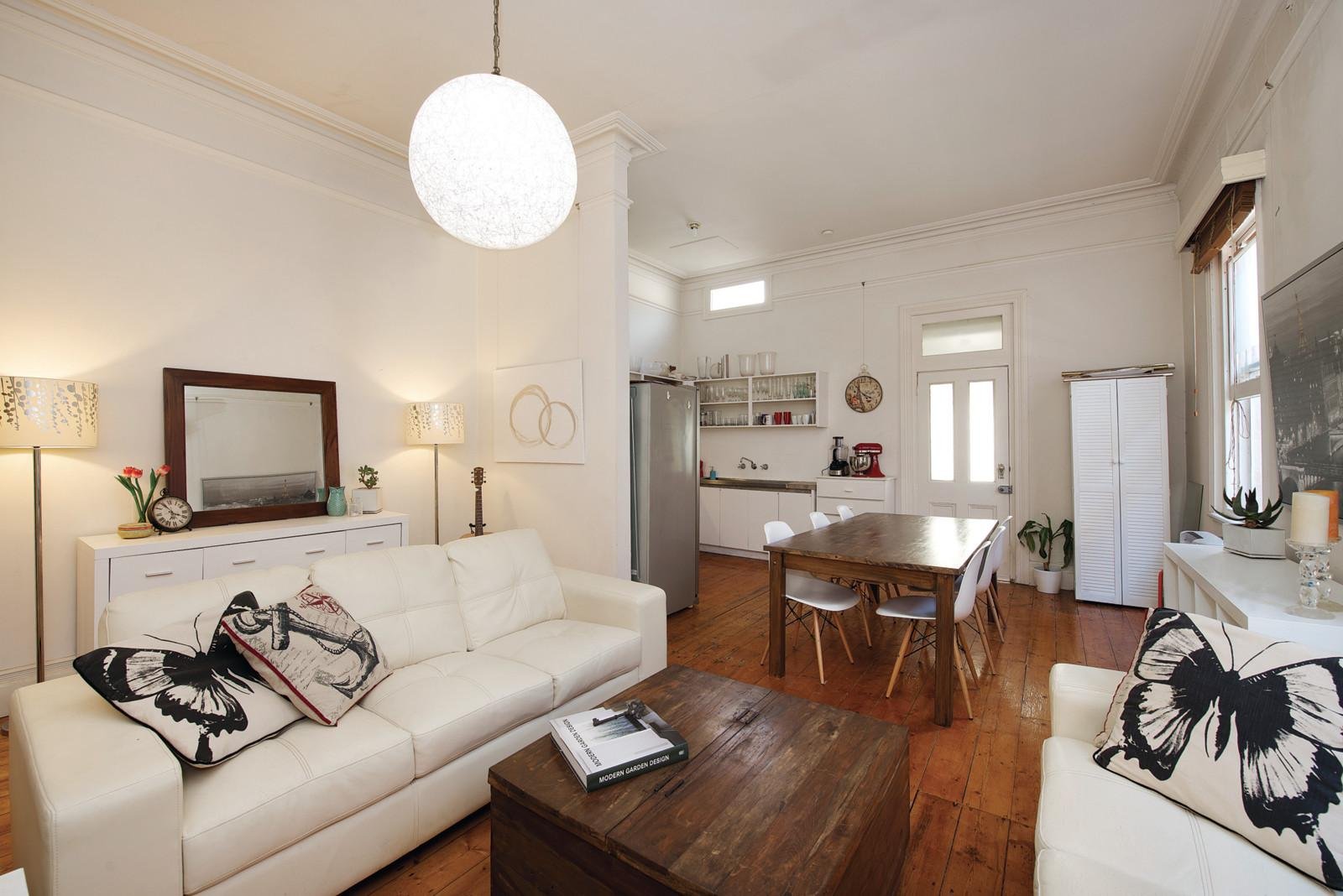 52 Moore Street, South Yarra - Thumbnail 2
