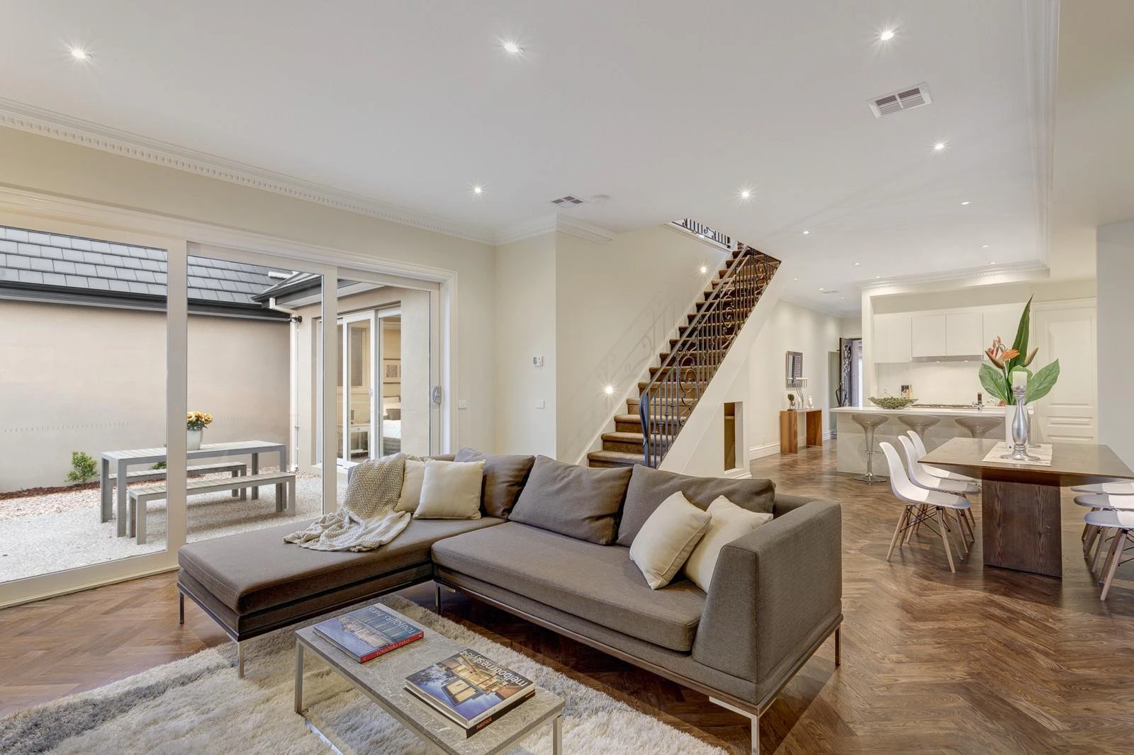 4/1A St Georges Crescent, Ashburton, VIC