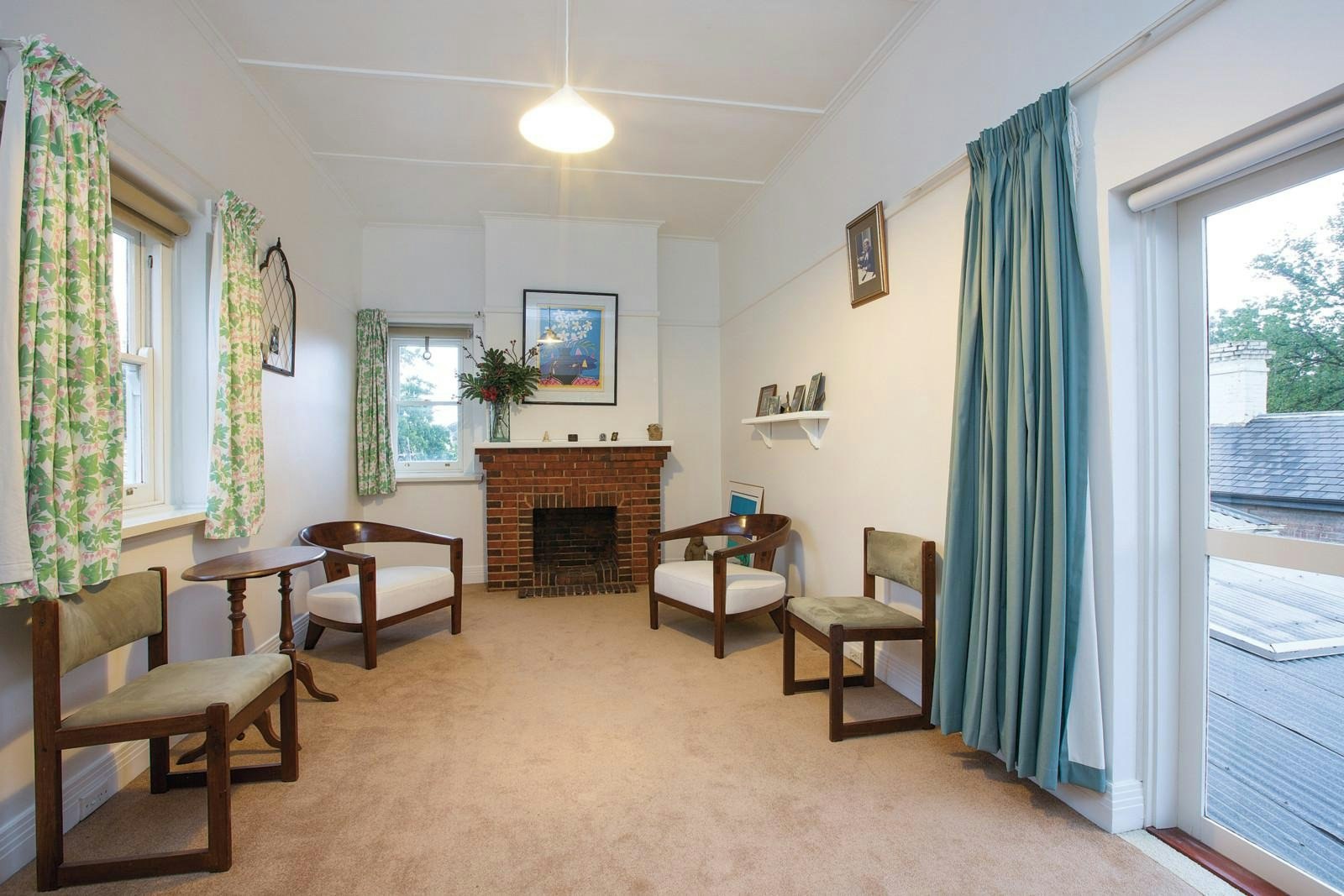 10 Elm Grove, Armadale, VIC