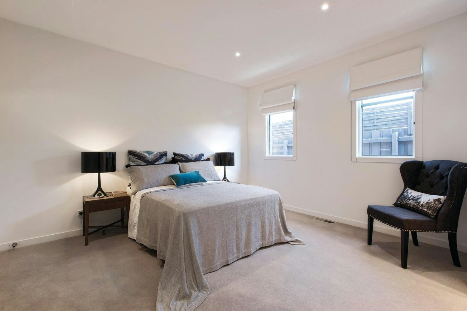 2/4 Hawthorn Avenue, Caulfield North, VIC