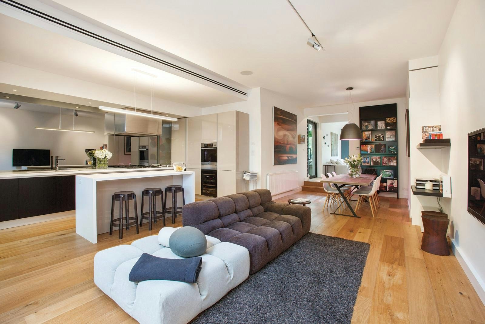 14 Balmerino Avenue, Toorak, VIC