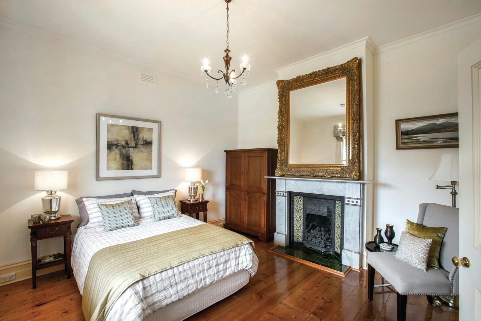 32 Seymour Avenue, Armadale, VIC