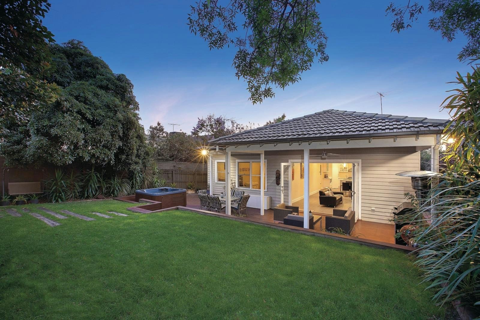 25 Albion Road, Glen Iris, VIC