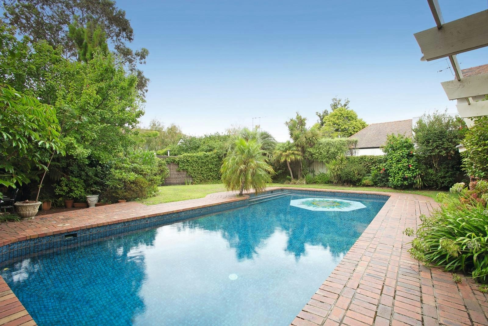 8 Hopetoun Road, Toorak, VIC