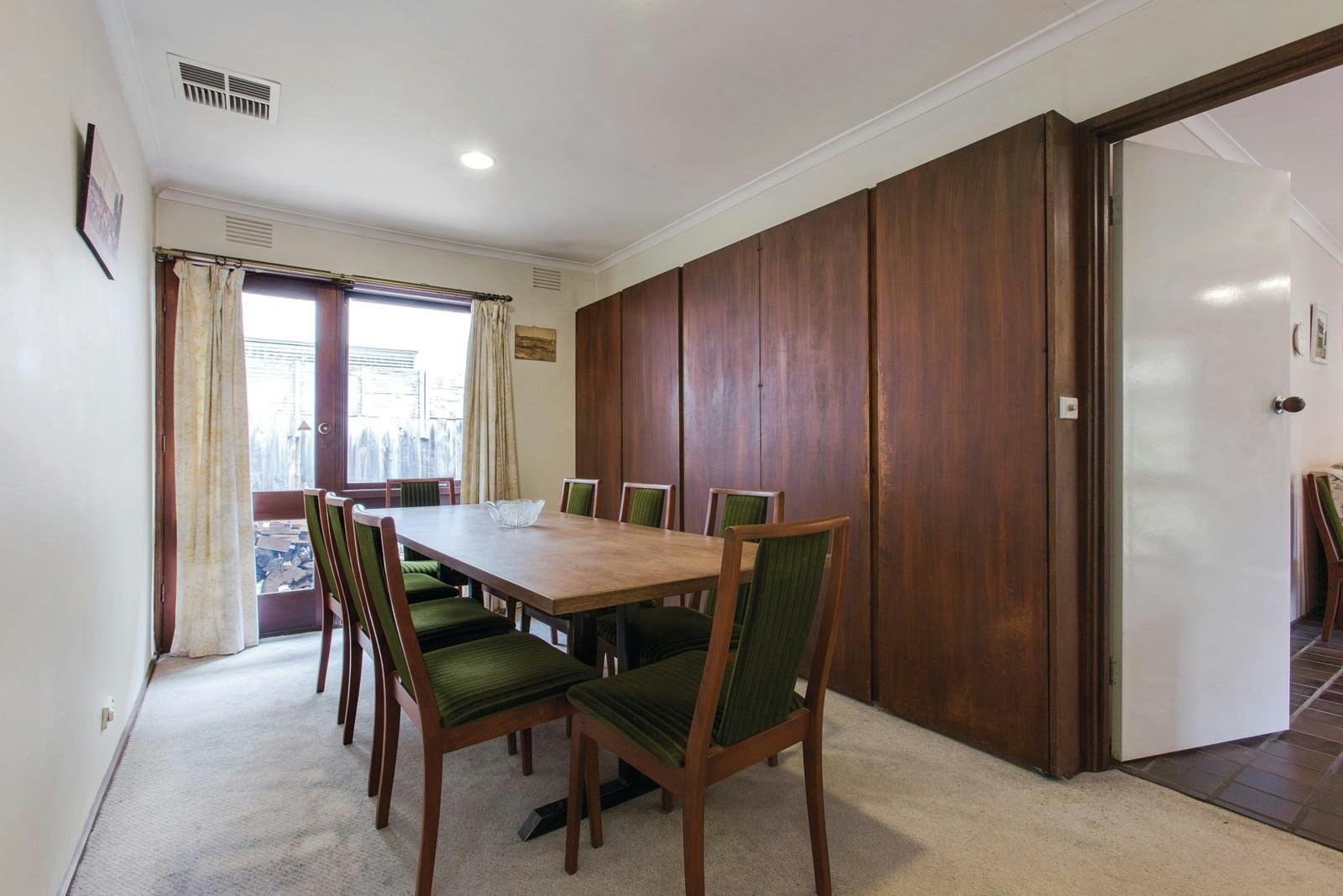 110 Great Valley Road, Glen Iris, VIC