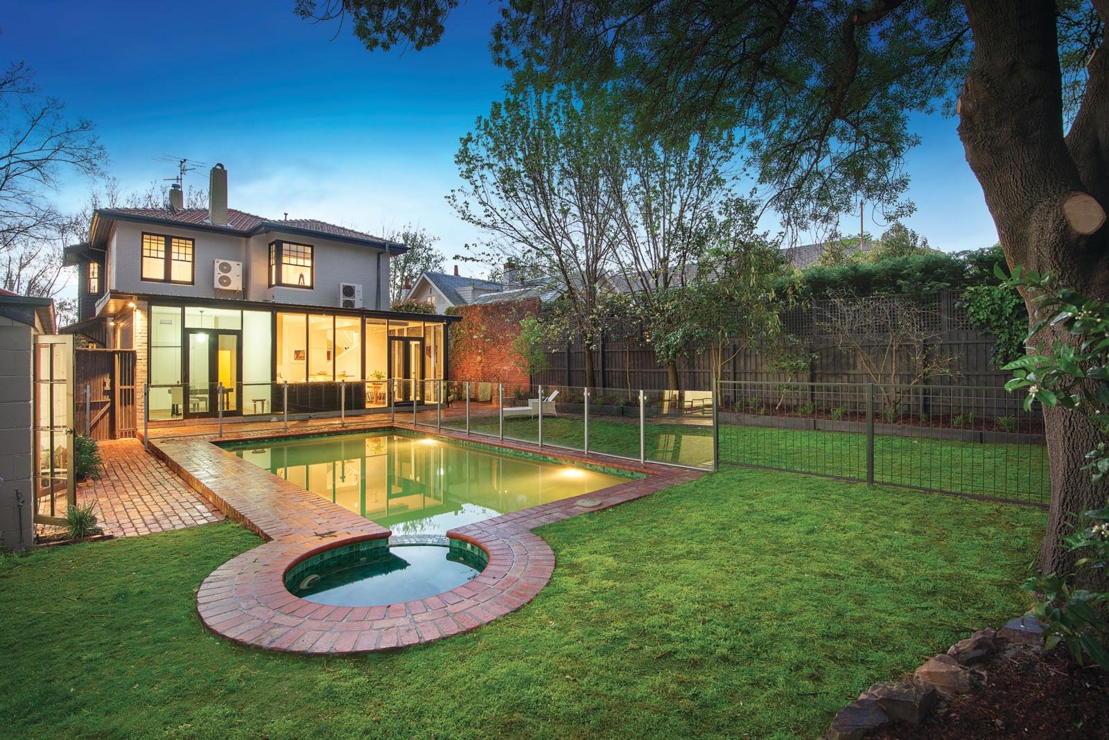 30 Rockley Road, South Yarra - Thumbnail 2