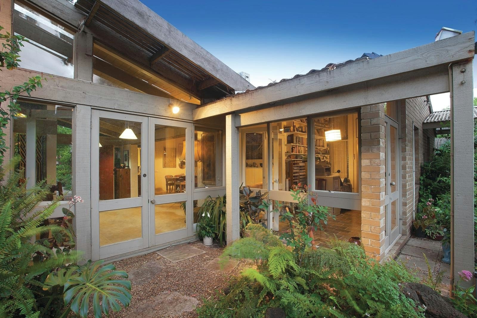 17 Parslow Street, Malvern, VIC