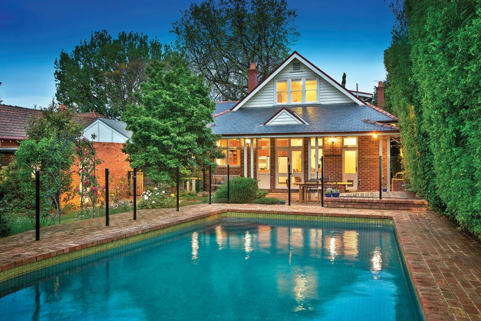 17 Wyuna Road, Caulfield North, VIC