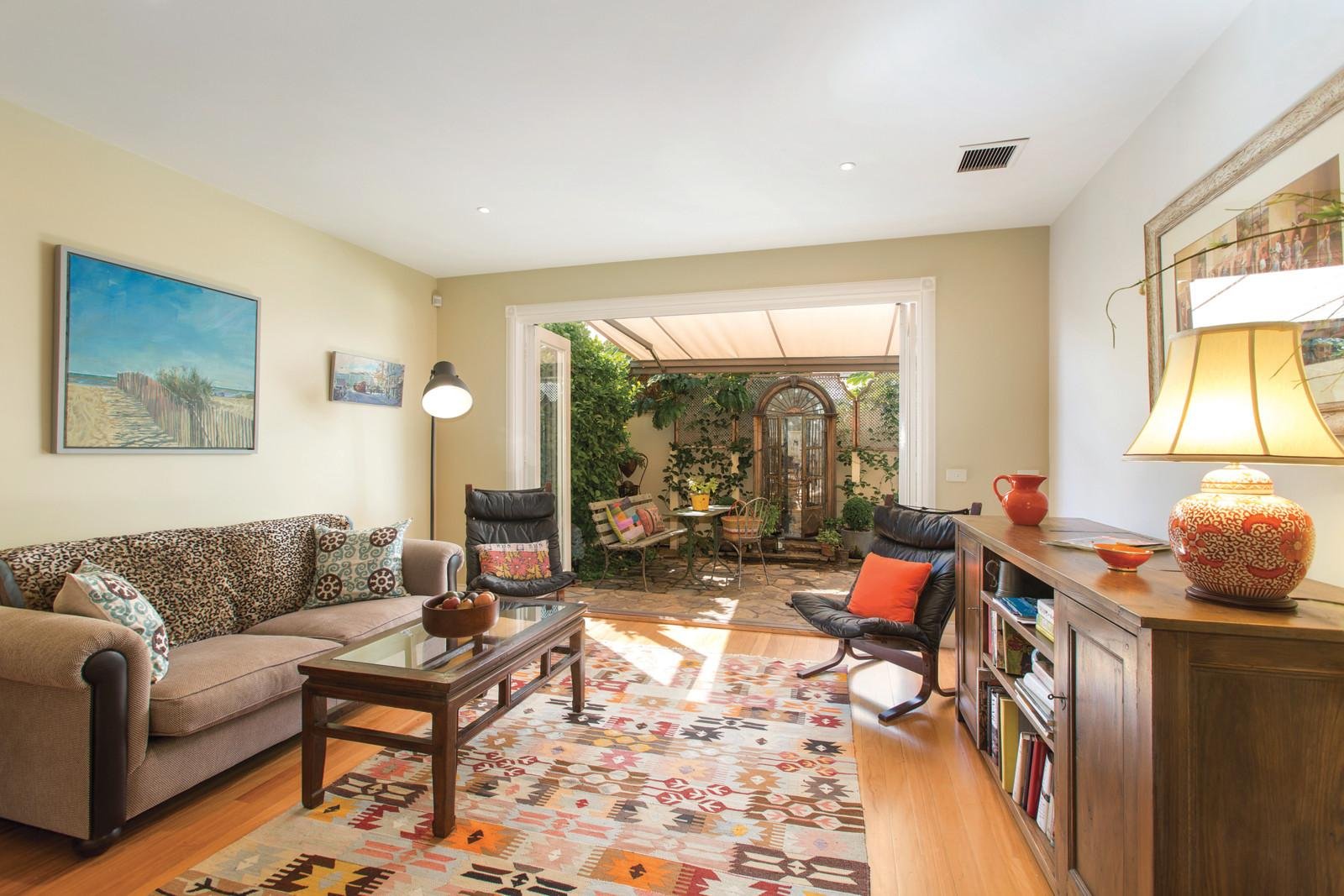 61 Lang Street, South Yarra - Thumbnail 4