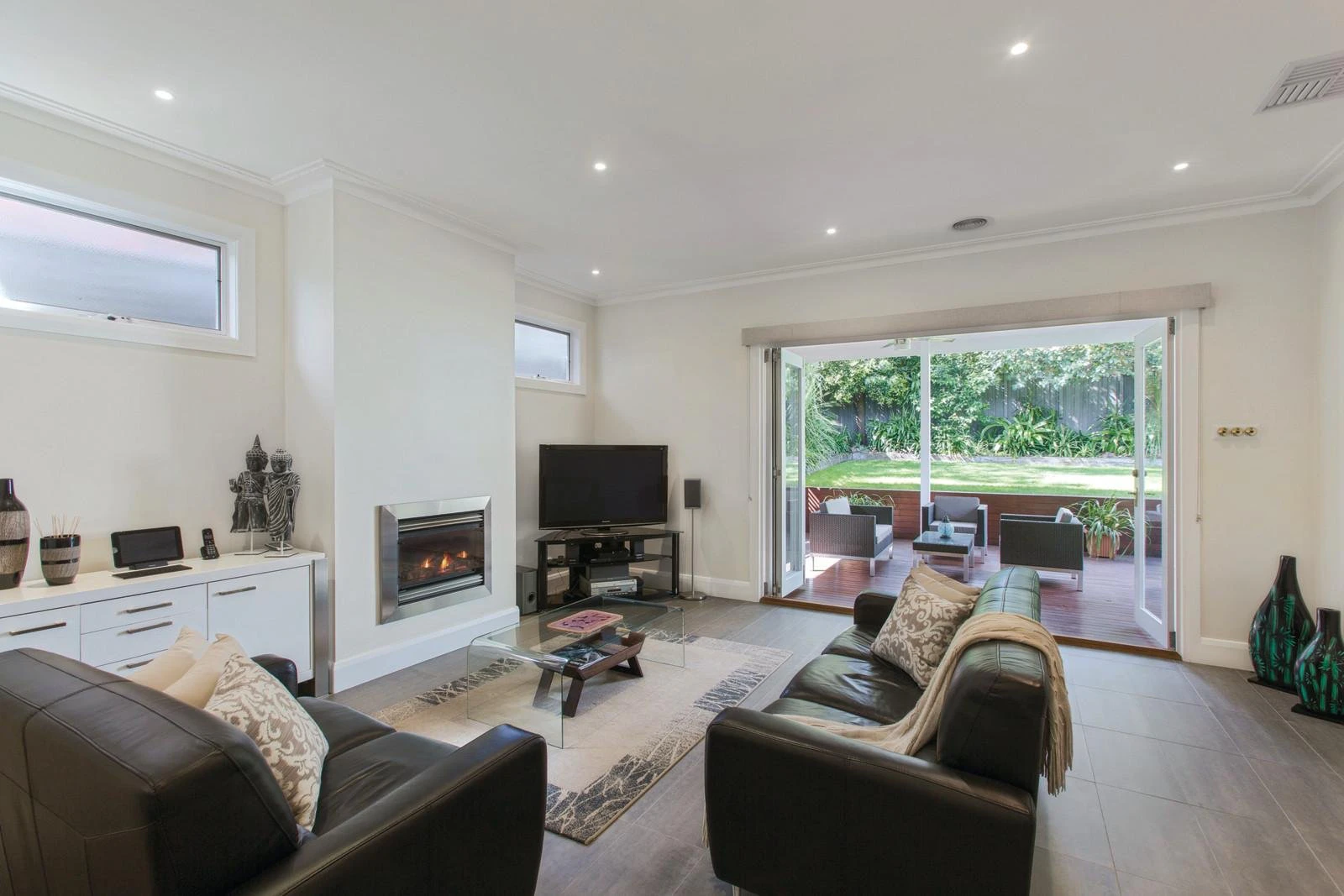 25 Albion Road, Glen Iris, VIC