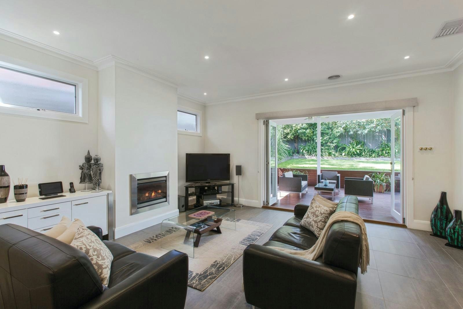 25 Albion Road, Glen Iris, VIC