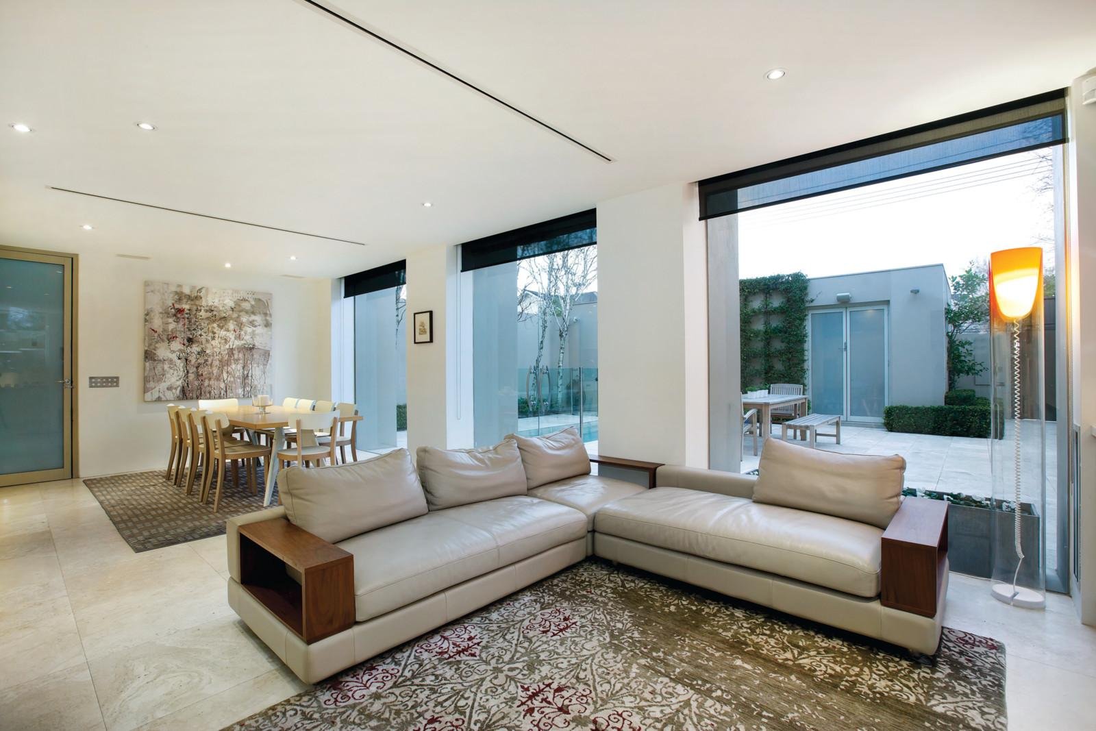 2 Myamyn Street, Armadale - Thumbnail 2