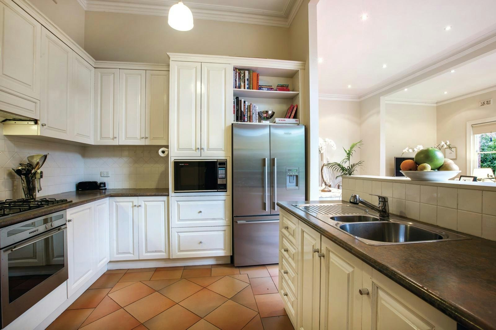 42 Lambeth Avenue, Armadale, VIC