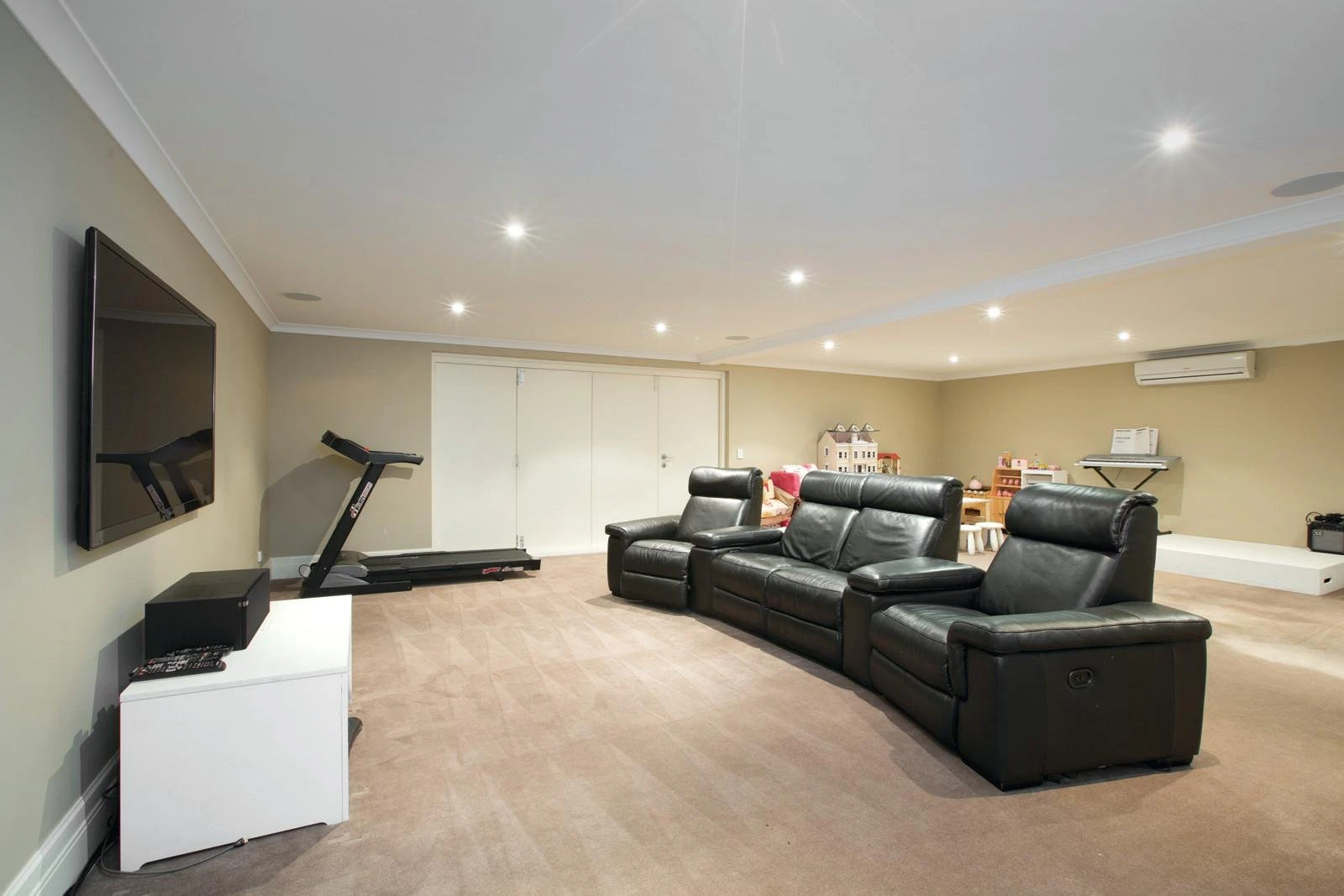 2 Lloyd Street, Malvern East, VIC