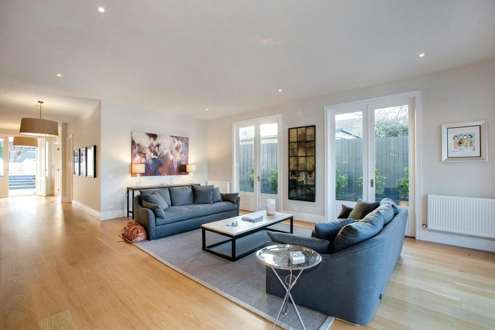 2 Ferncroft Avenue, Malvern East, VIC