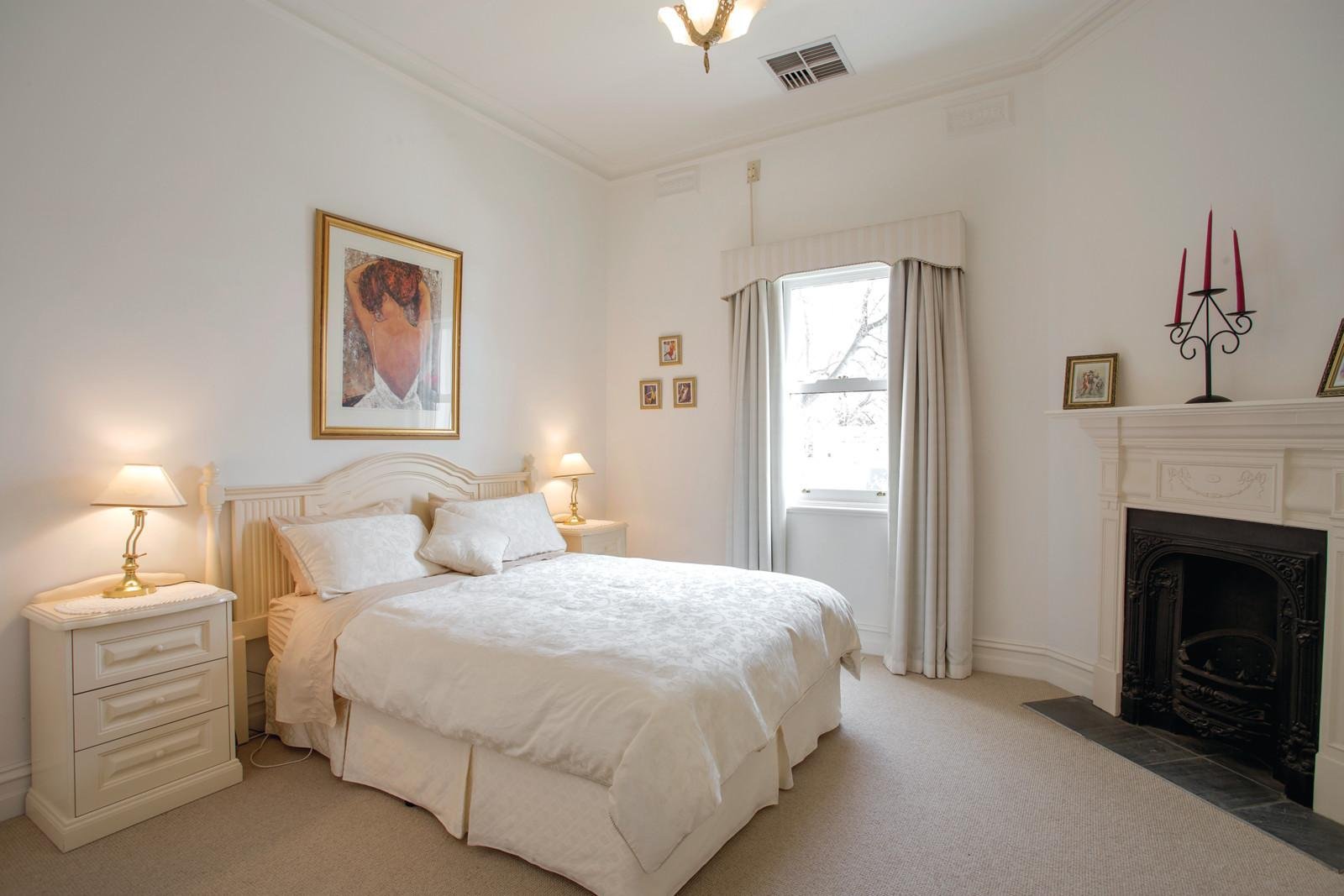 11 Bruce Street, Toorak - Thumbnail 5