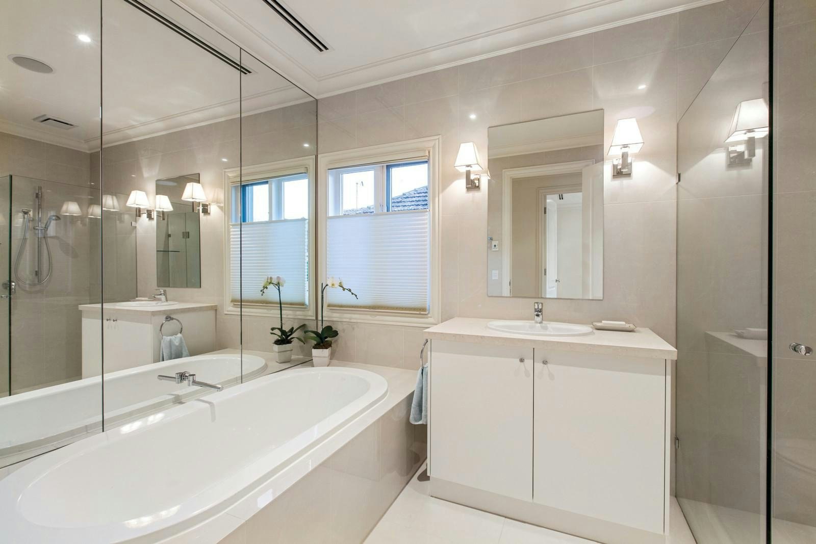 27 Canberra Road, Toorak, VIC