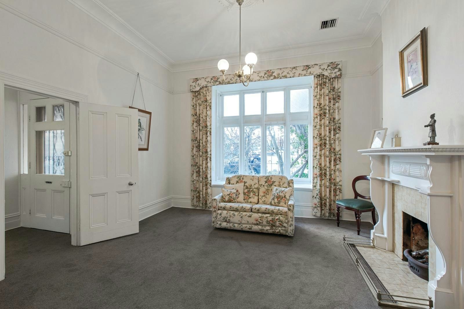 40 Wheatland Road, Malvern, VIC