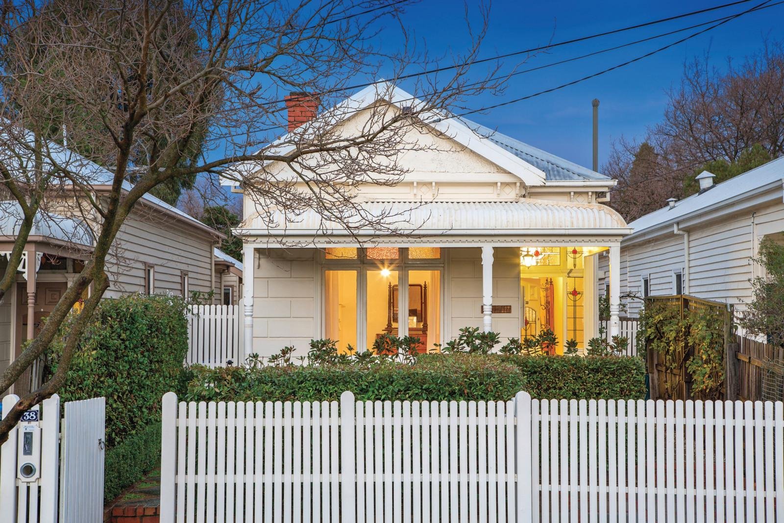 38 Repton Road, Malvern East - Image 1