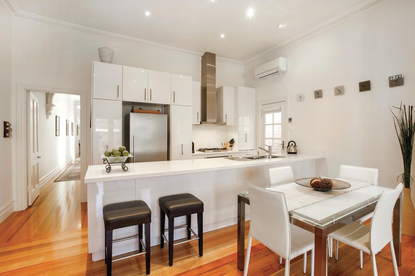 11 Aberdeen Street, Hawthorn East - Thumbnail 2