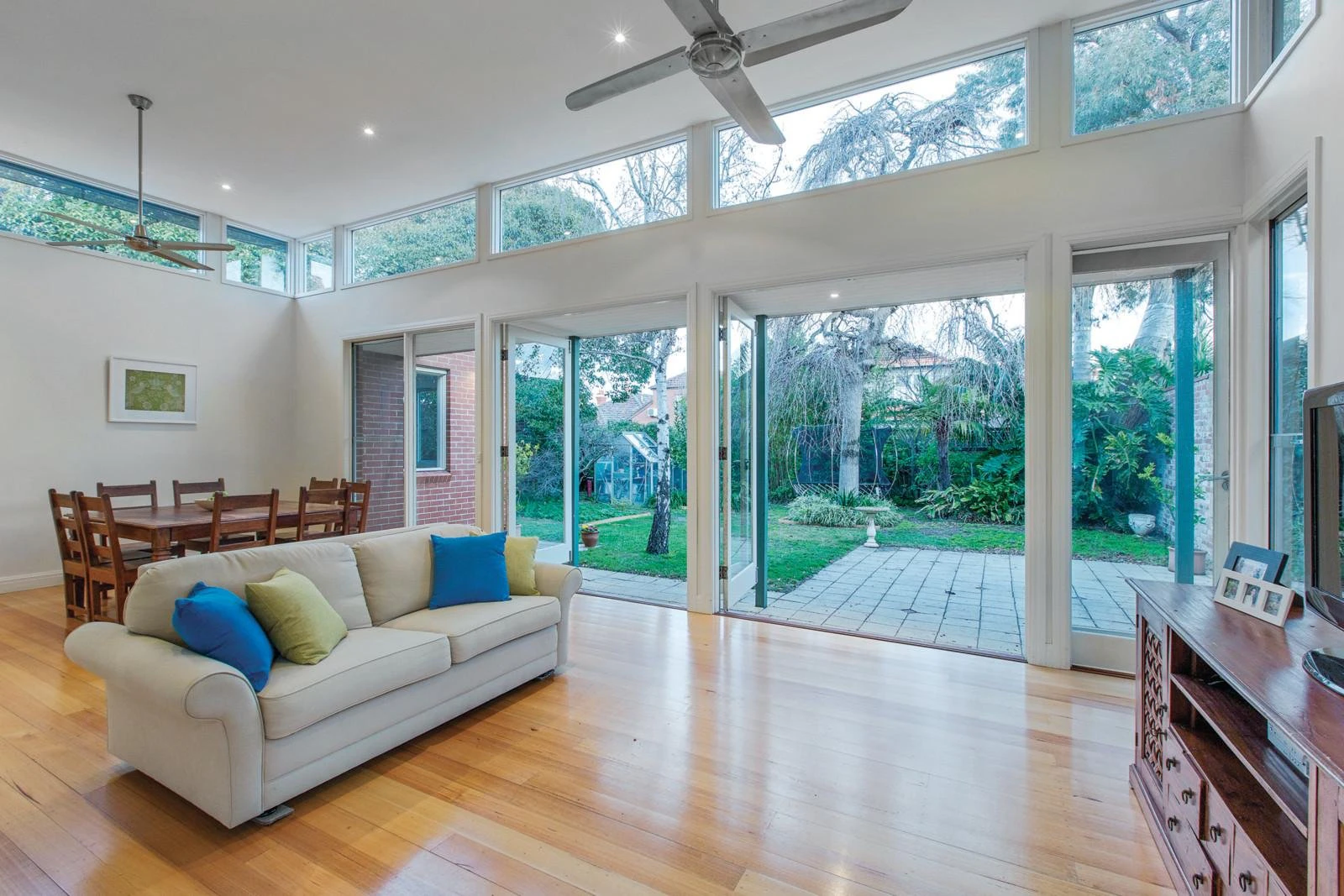 40 Wheatland Road, Malvern, VIC