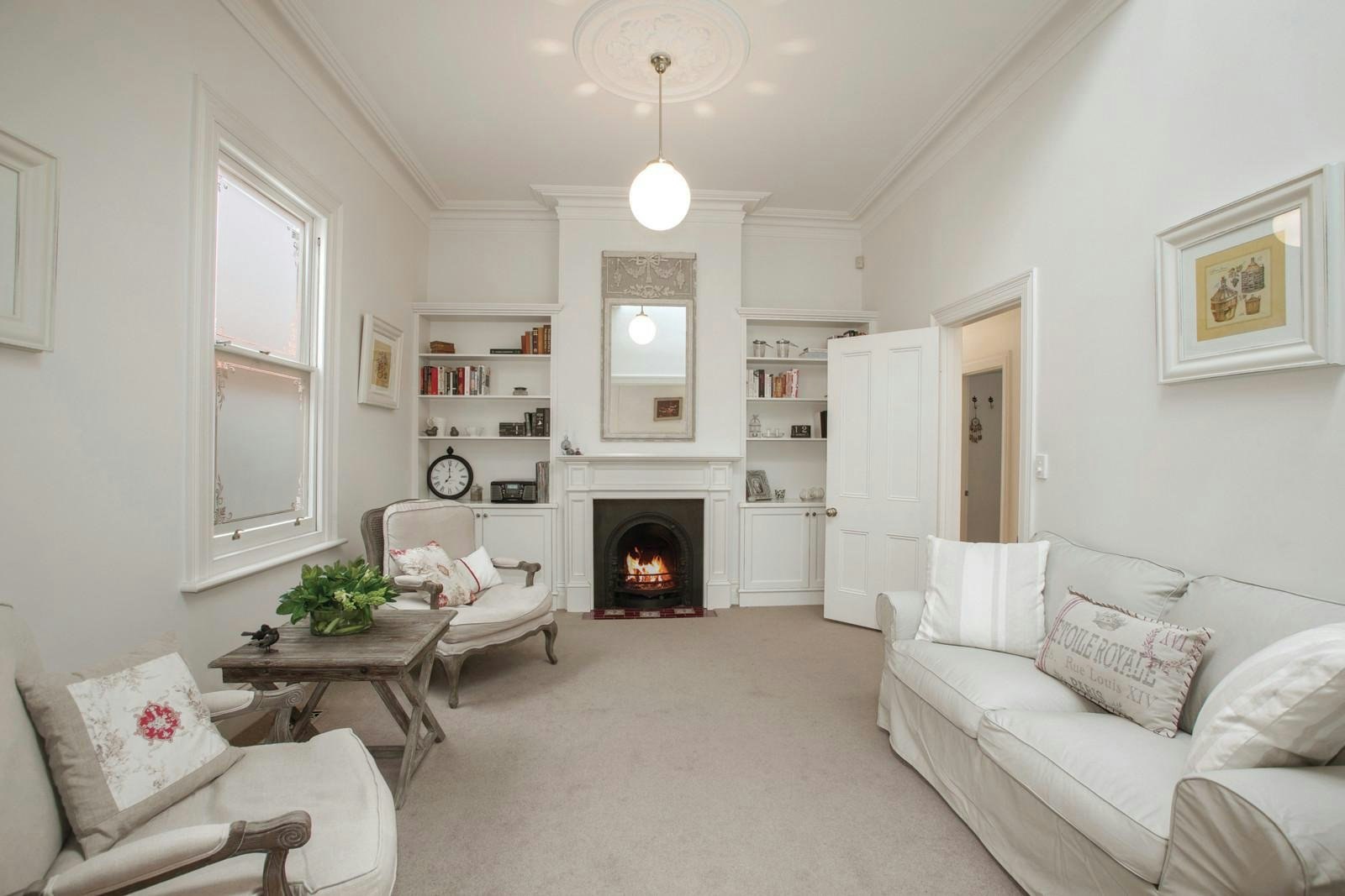 8 Clendon Road, Armadale, VIC