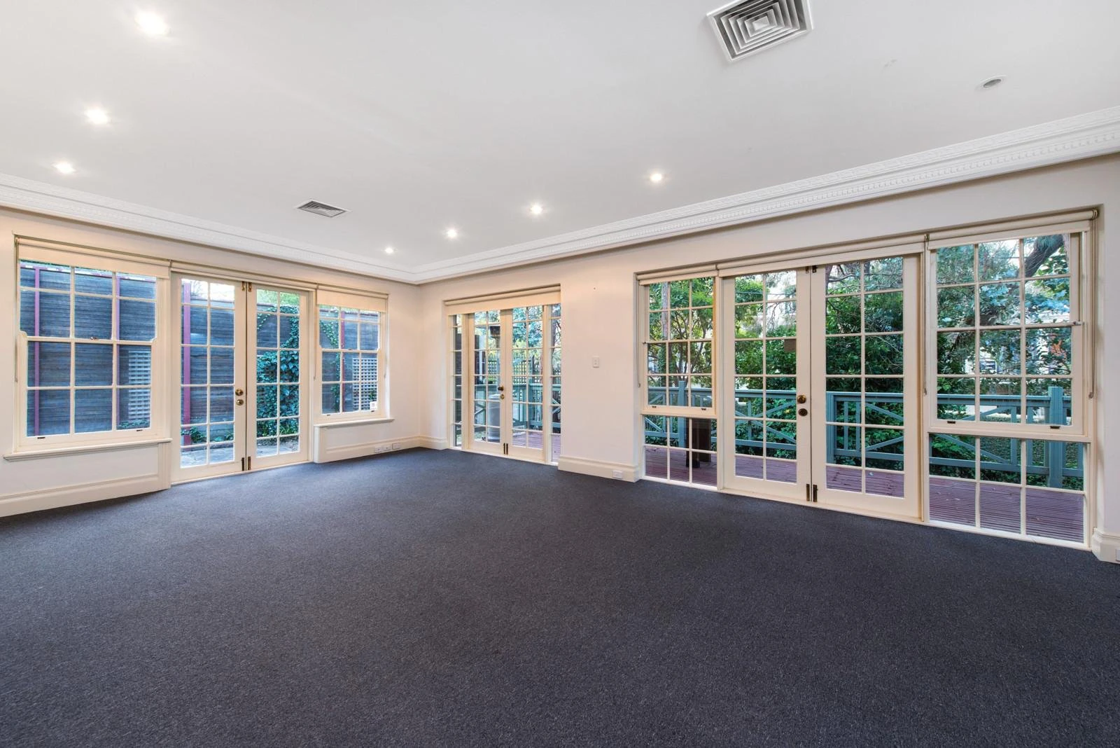 17 Lansell Road, Toorak, VIC