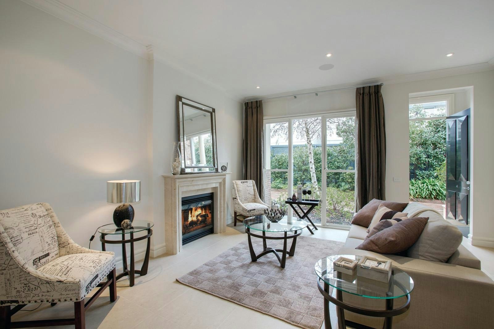 4/2 Mercer Road, Armadale, VIC